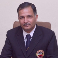 Dr Kirti Talwar